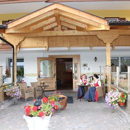 扎诺恩酒店 Ziano di Fiemme 外观 照片